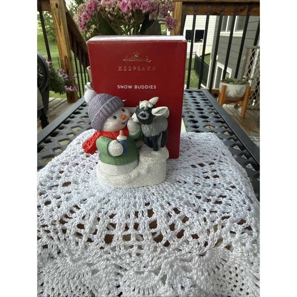Hallmark Keepsake Christmas Ornament Snow Buddies 2021 #24th
